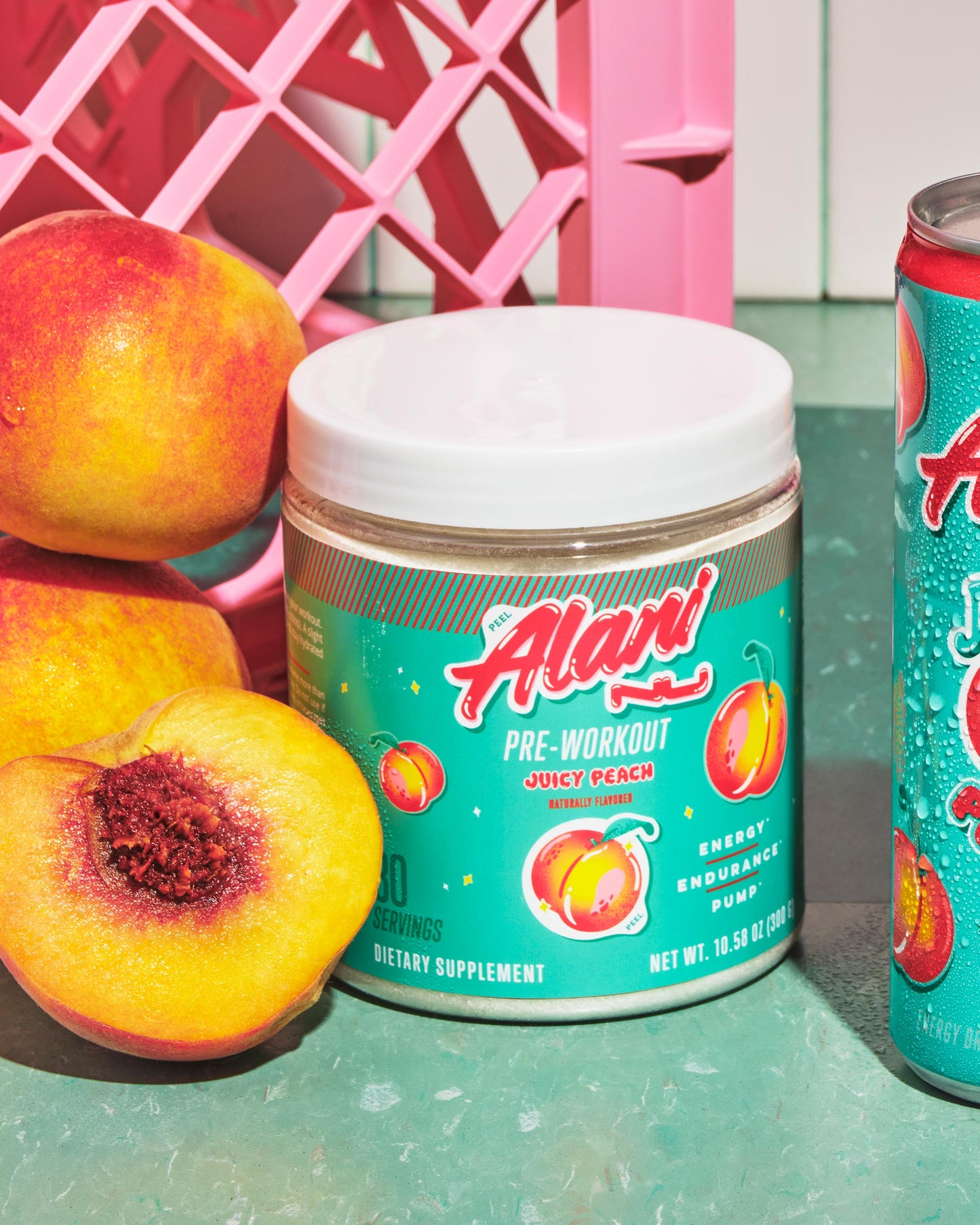 pre-workout-juicy-peach-30-servings-y3 old_ProductPagePWOLifestyle3_77022674-d0da-499a-8941-6c66b1f93261.jpg